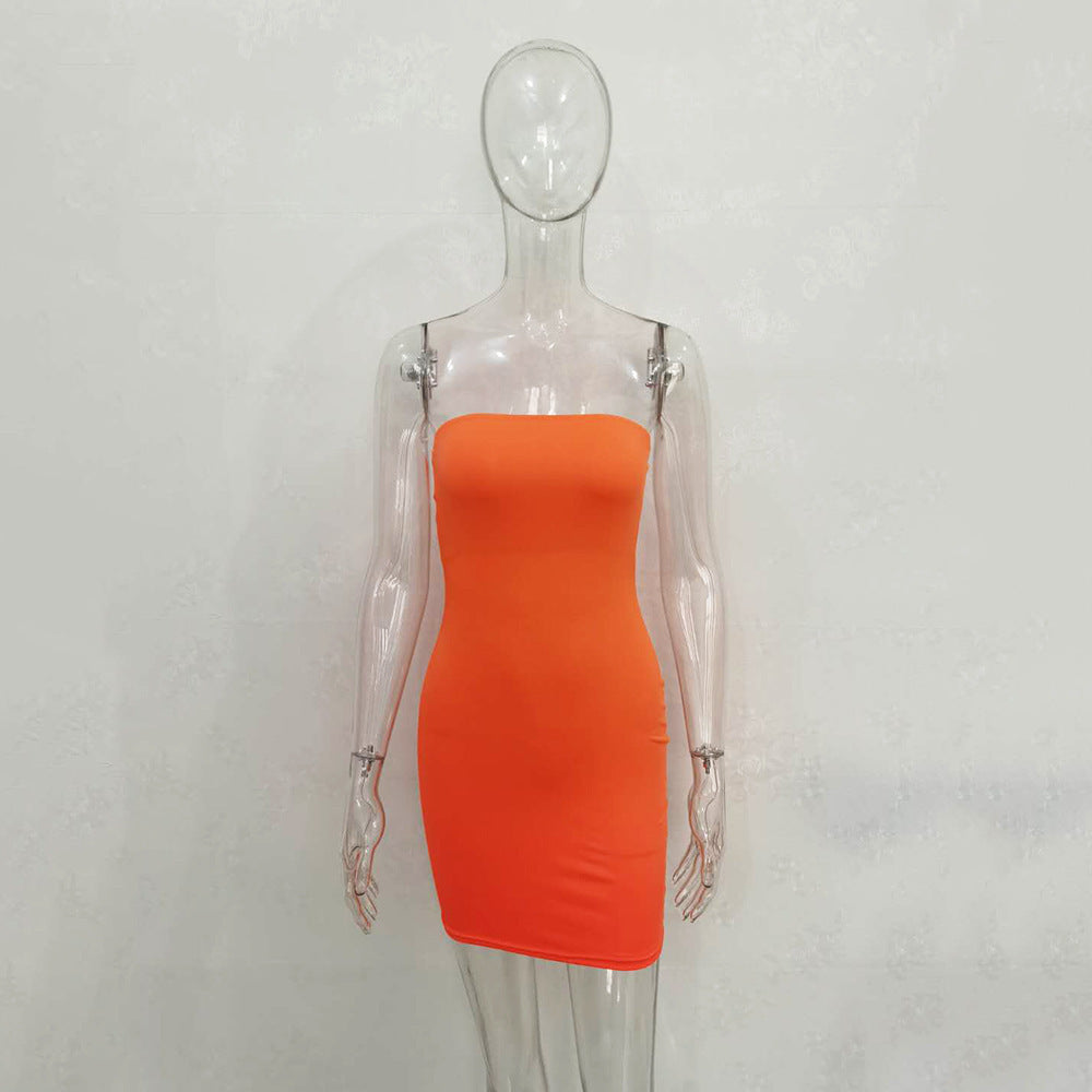 Vestidos femininos com gola única e envoltório no quadril